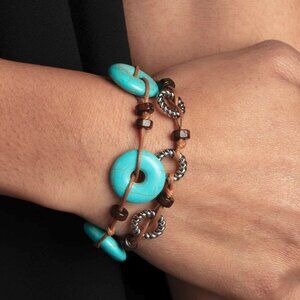 Paparazzi Jewelry Accessories - Quarry Quandary - Blue Bracelet - Vintage